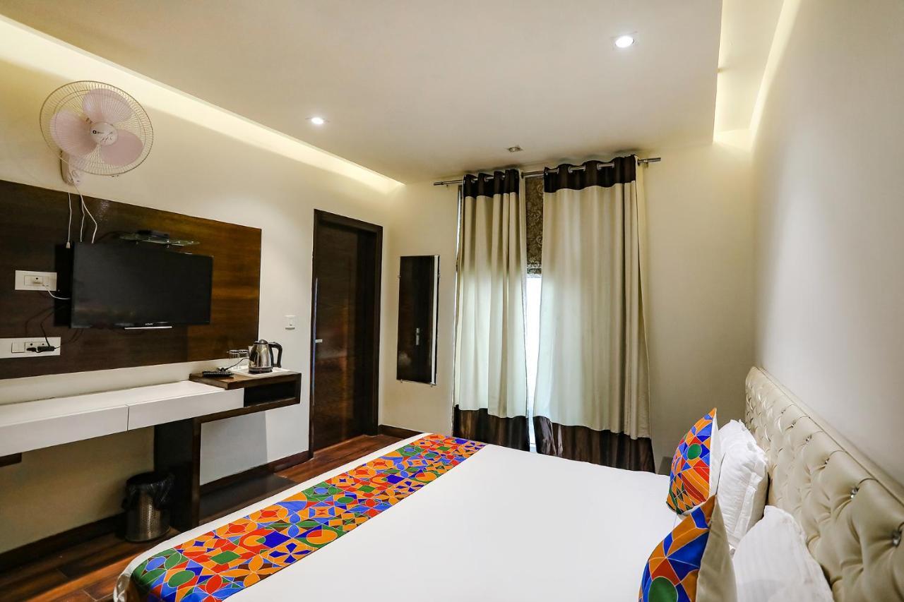 Fabhotel Grand Stay 新德里 外观 照片